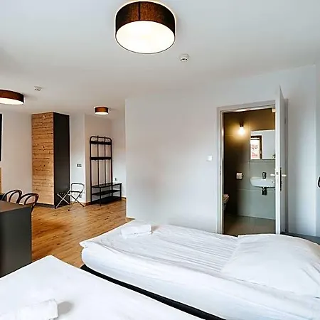 Hotel Horeka & 2*